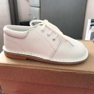 Kids white dressy shoes